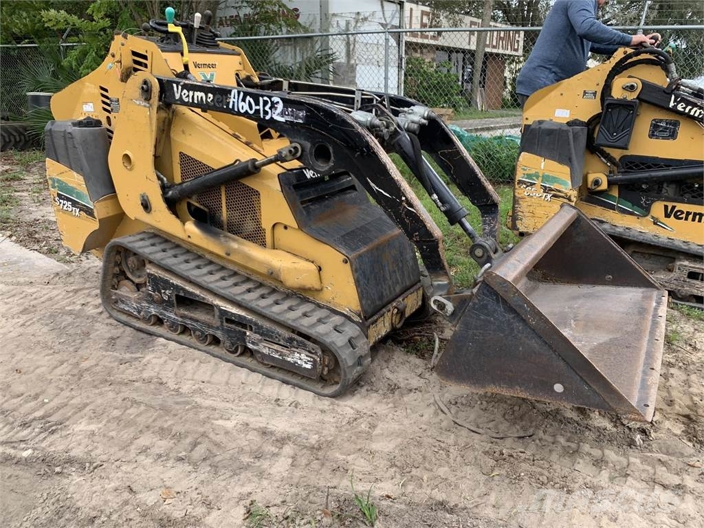 Vermeer S725TX Skid steer loderler