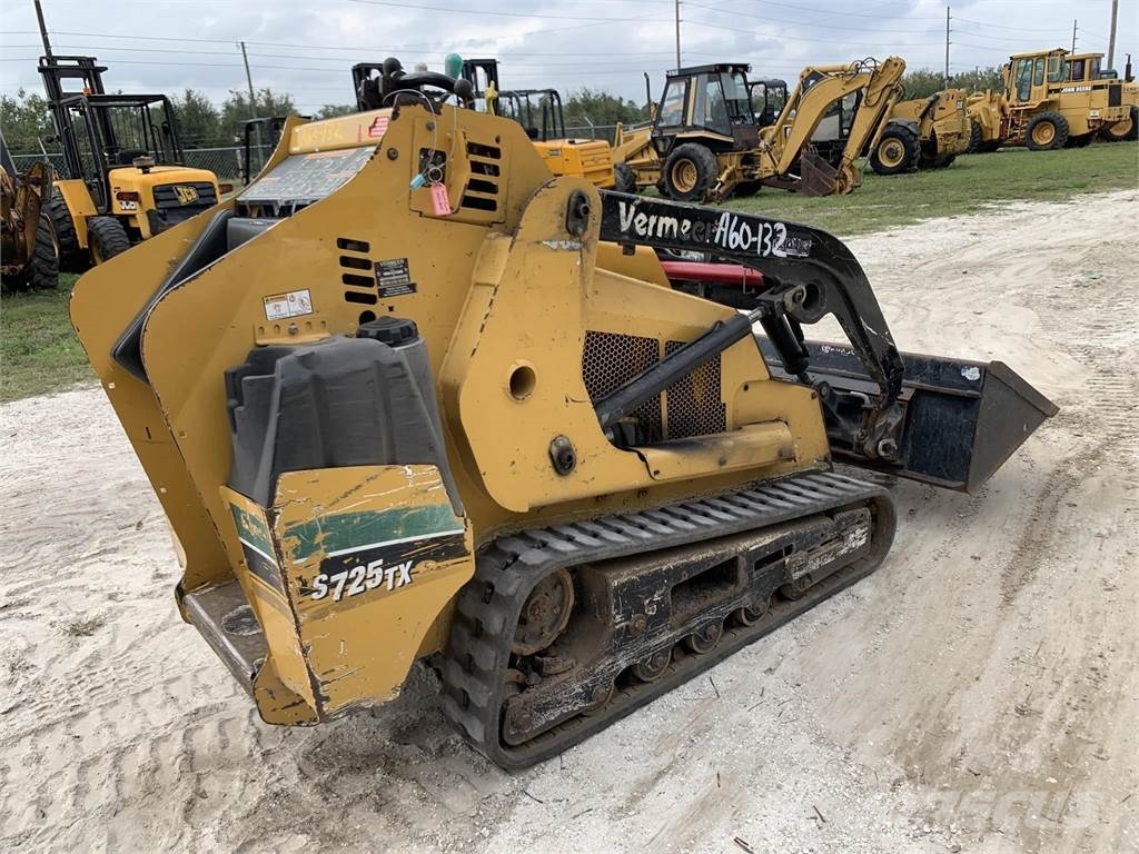 Vermeer S725TX Skid steer loderler