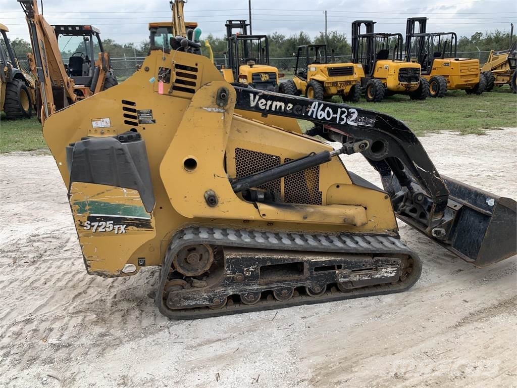 Vermeer S725TX Skid steer loderler