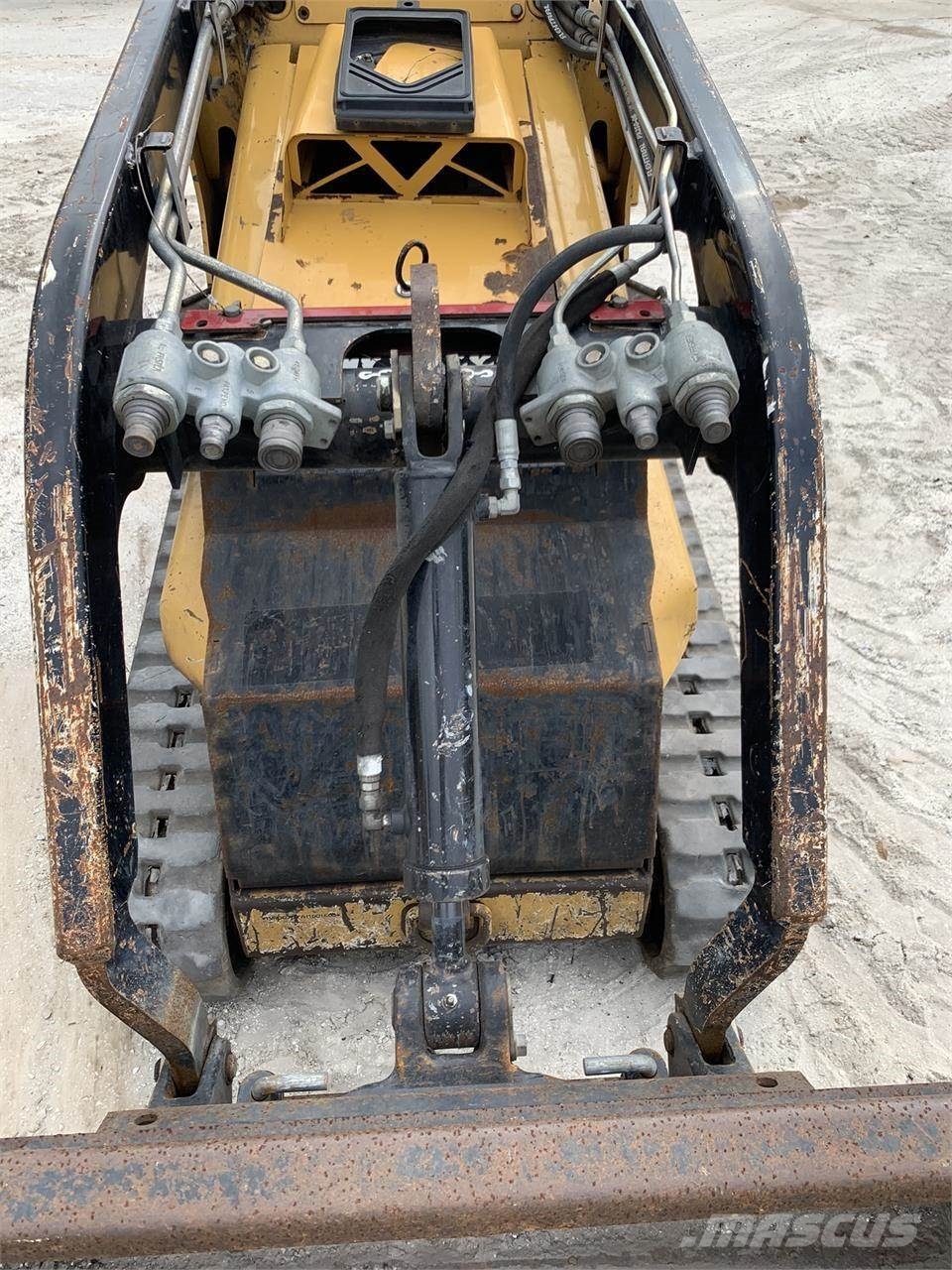 Vermeer S725TX Skid steer loderler