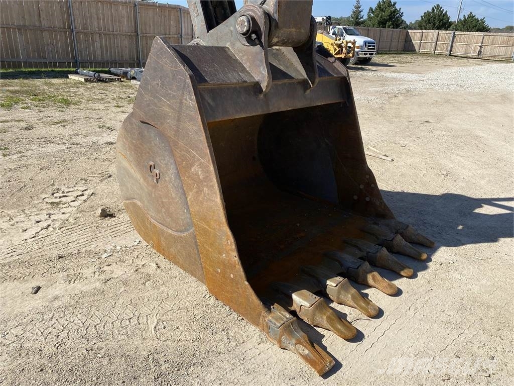 Volvo EC480EL Bageri guseničari