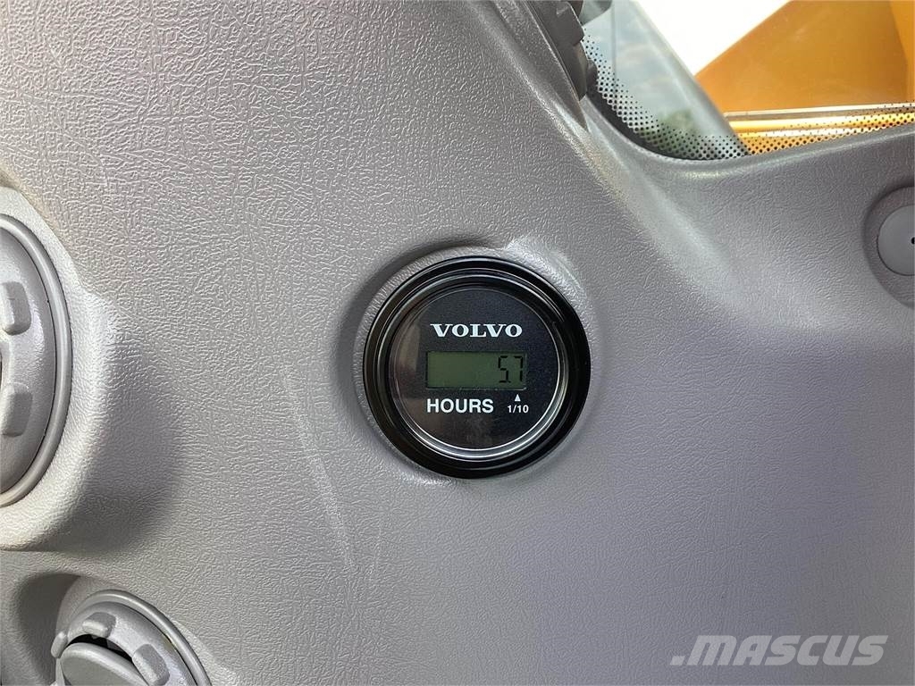 Volvo EC480EL Bageri guseničari