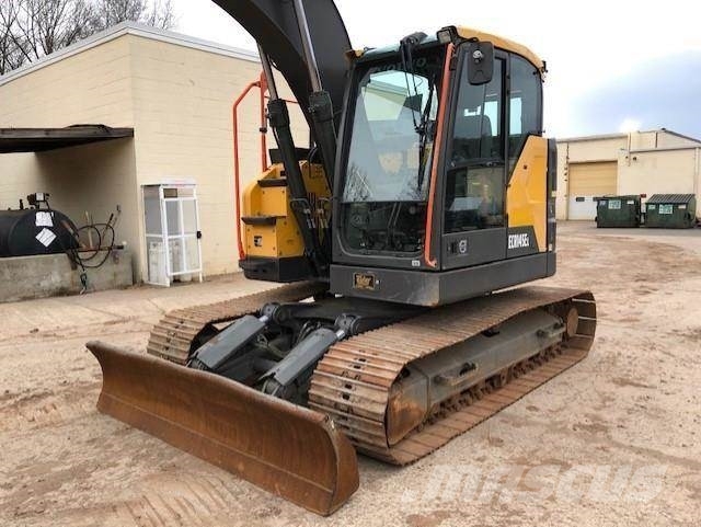 Volvo ECR145EL 대형 굴삭기 29톤 이상