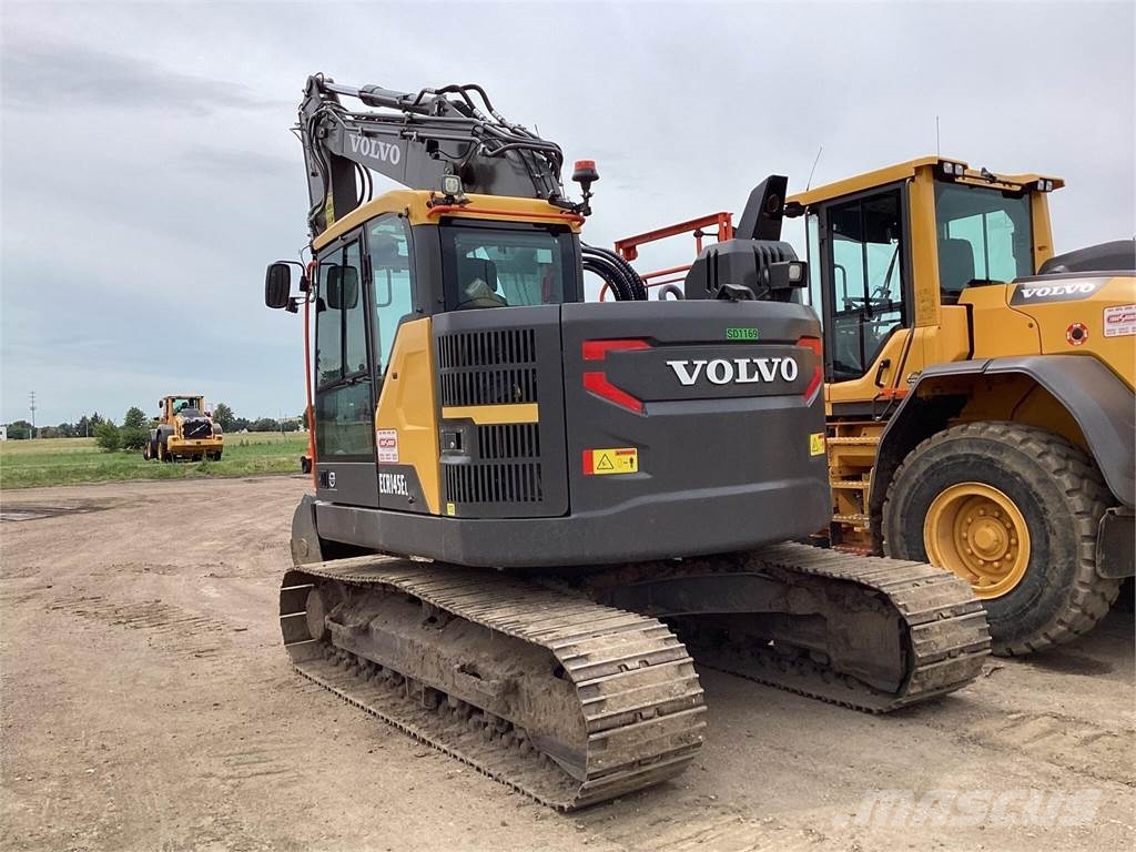 Volvo ECR145EL 대형 굴삭기 29톤 이상