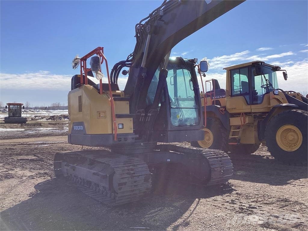 Volvo ECR145EL 대형 굴삭기 29톤 이상