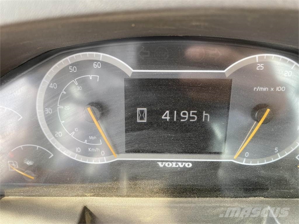 Volvo L260H 轮式装载机