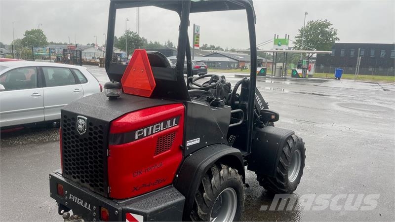 Pitbull X24-26V Minicargadoras