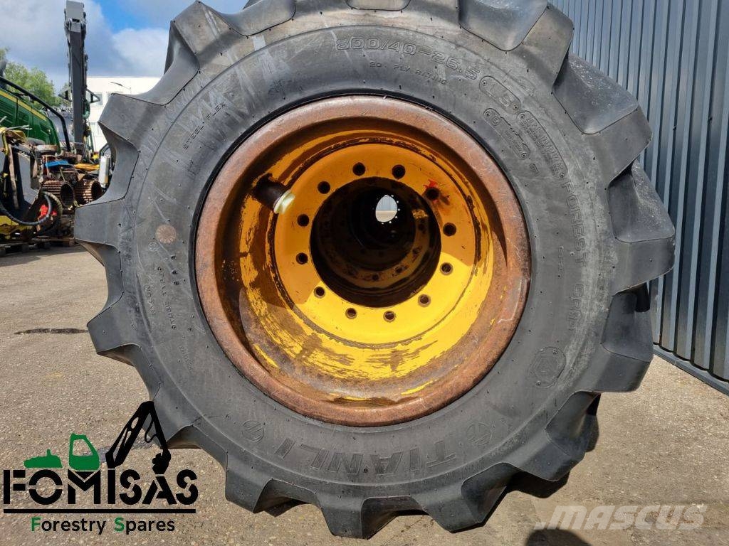 Ponsse 8-wheel set 800/40-26.5 with Ponsse rims Ελαστικά και ζάντες