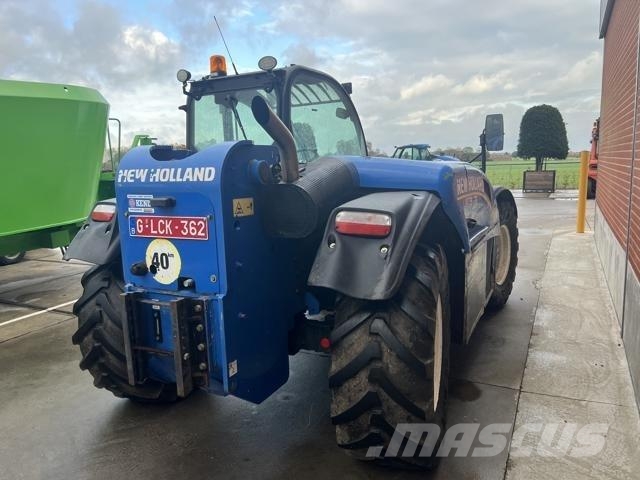 New Holland LM7.35 Telehandlers for agriculture