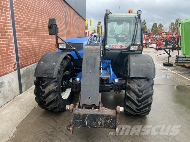 New Holland LM7.35 Telehandlers for agriculture