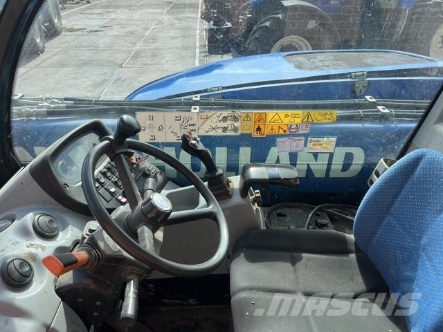 New Holland LM7.35 Telehandlers for agriculture