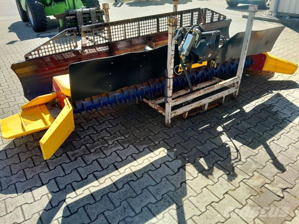 Kässbohrer Pistenbully PB 100, Snowgroomer كاسحات جليد