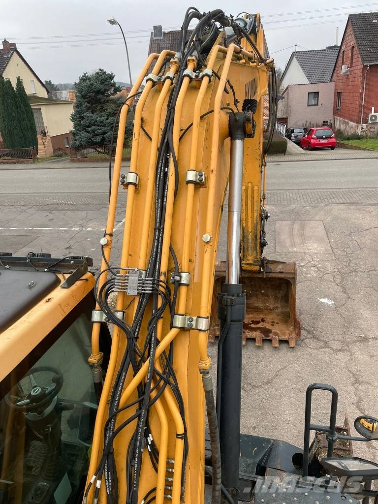 Hyundai HW 210 A Excavadoras de ruedas