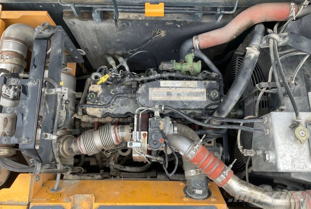 Hyundai HW 210 A Excavadoras de ruedas