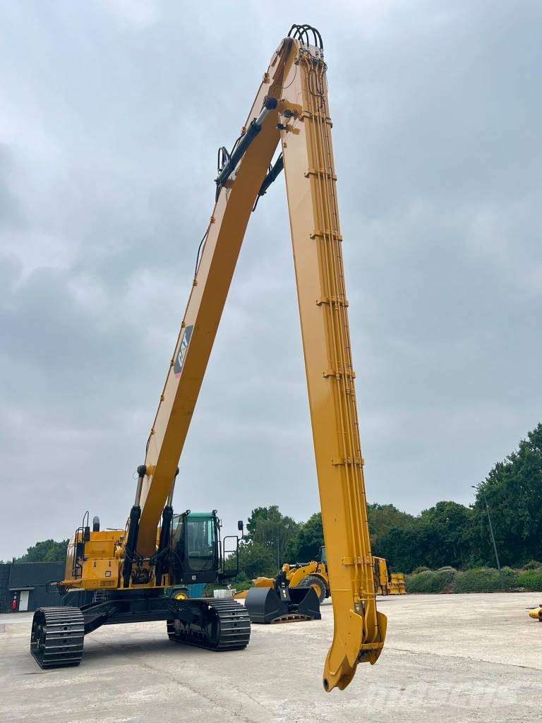 CAT MH374D Materialumschlag