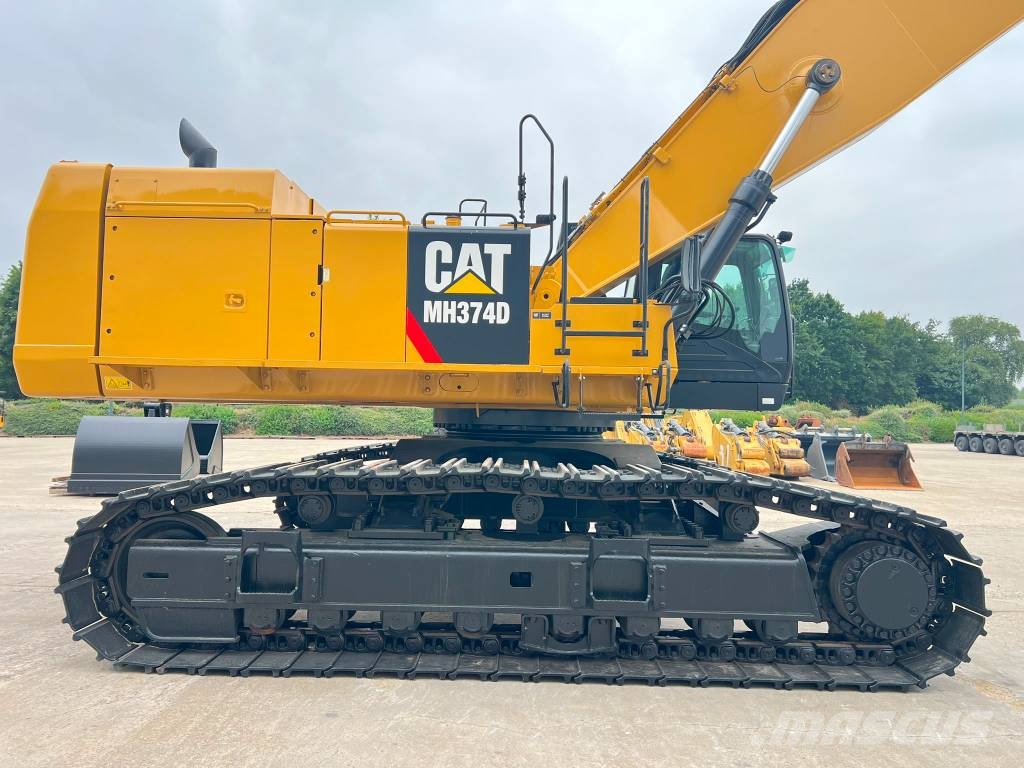 CAT MH374D Materialumschlag