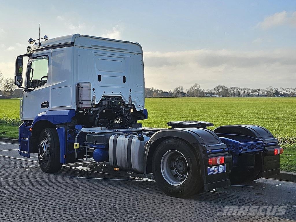 Mercedes-Benz ACTROS 1840 ADR EXIII  FL OX AT Naudoti vilkikai