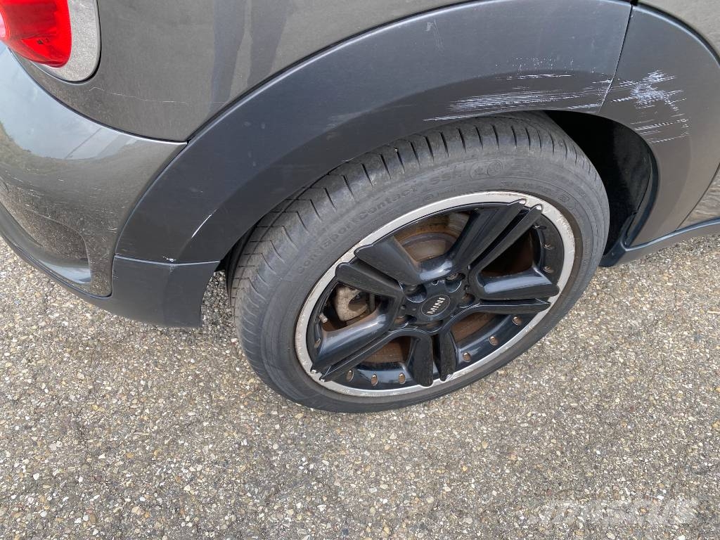 Mini COOPER/S R60 Countryman S All4 Moteur a revoir Carros