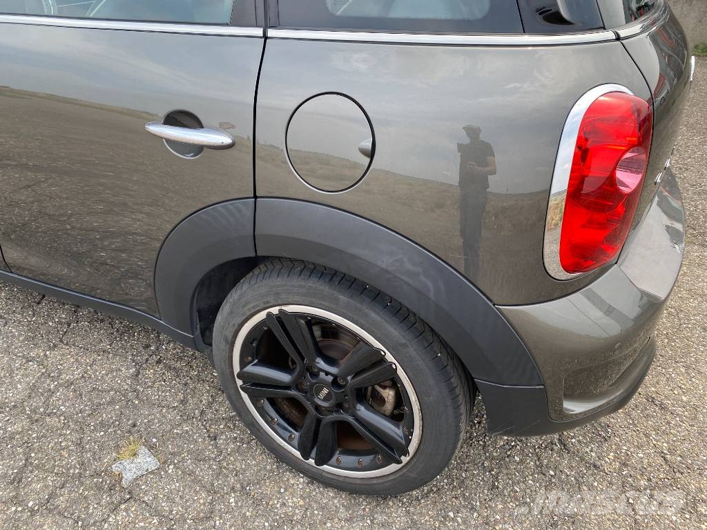 Mini COOPER/S R60 Countryman S All4 Moteur a revoir Carros