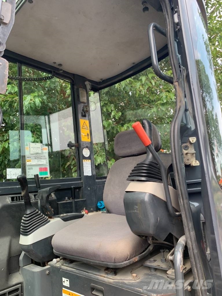 Komatsu PC 30 MR-2 Εκσκαφάκι (διαβολάκι) < 7t