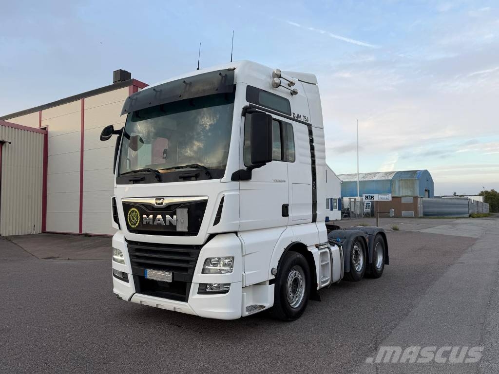 MAN TGX 26.500 6X2 Vetopöytäautot