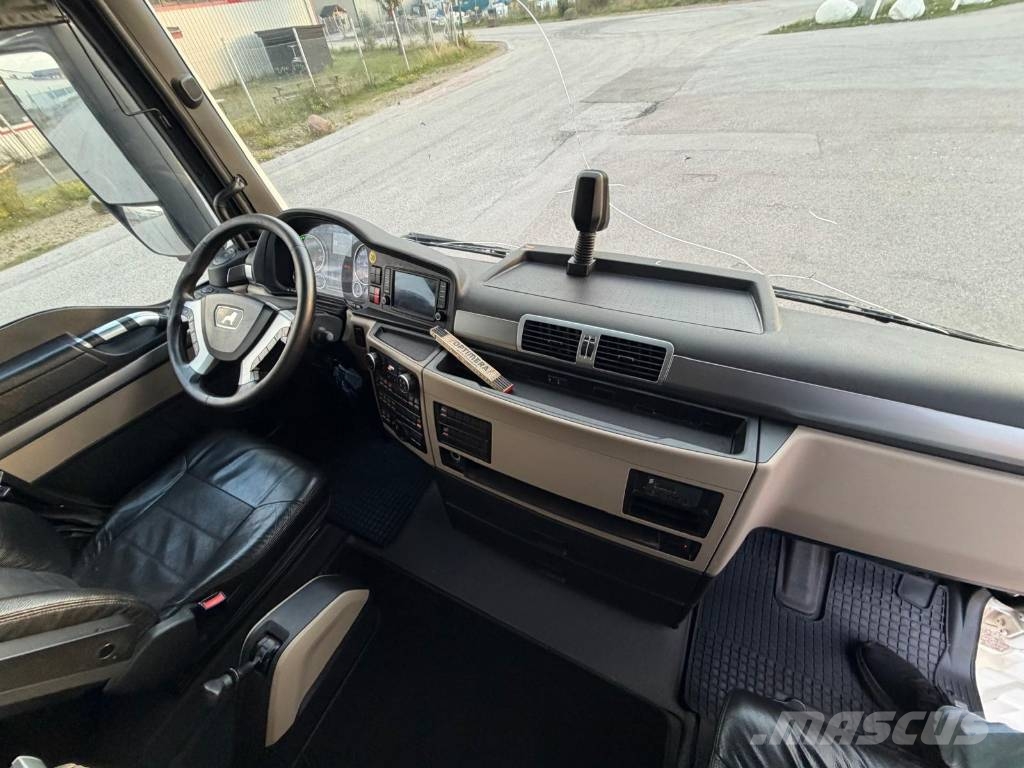 MAN TGX 26.500 6X2 Vetopöytäautot
