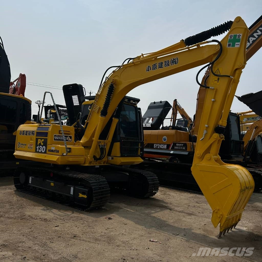 Komatsu 130 Εκσκαφείς με ερπύστριες