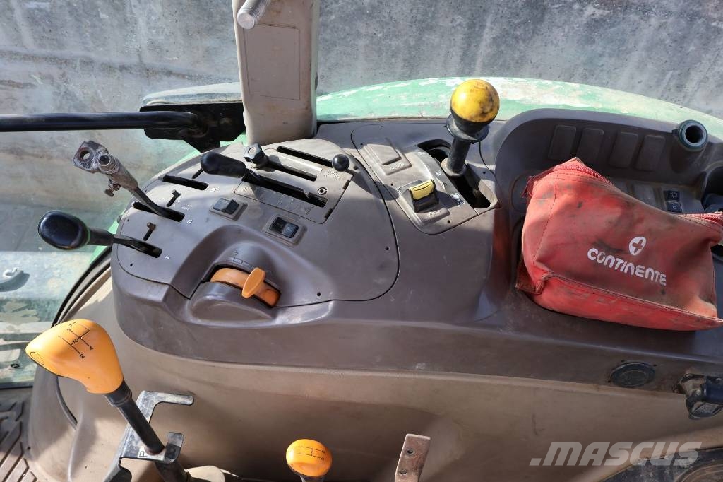 John Deere 5090 M Traktoren