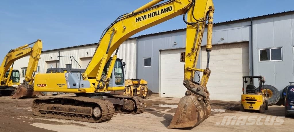 New Holland E 385 Raupenbagger