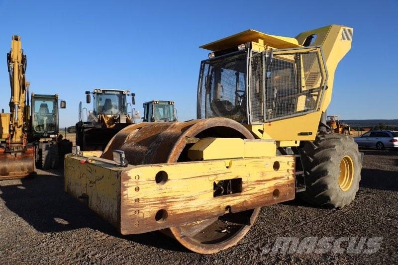Bomag BW 225 D-3 Twin drum rollers