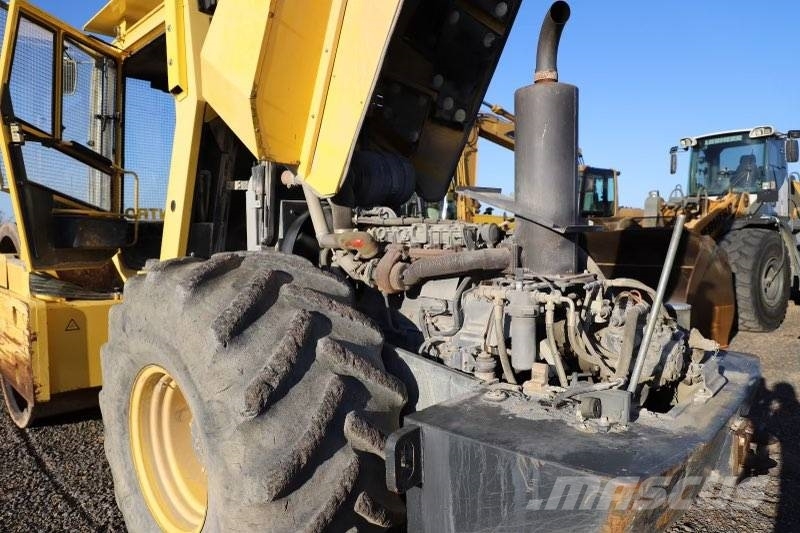 Bomag BW 225 D-3 Twin drum rollers