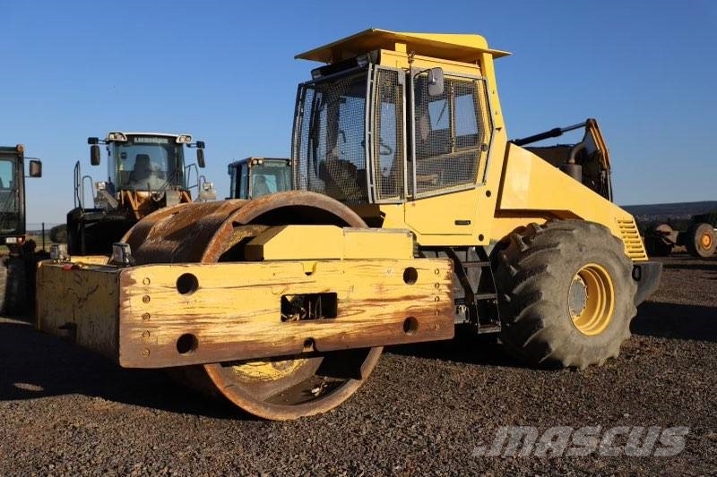 Bomag BW 225 D-3 Twin drum rollers