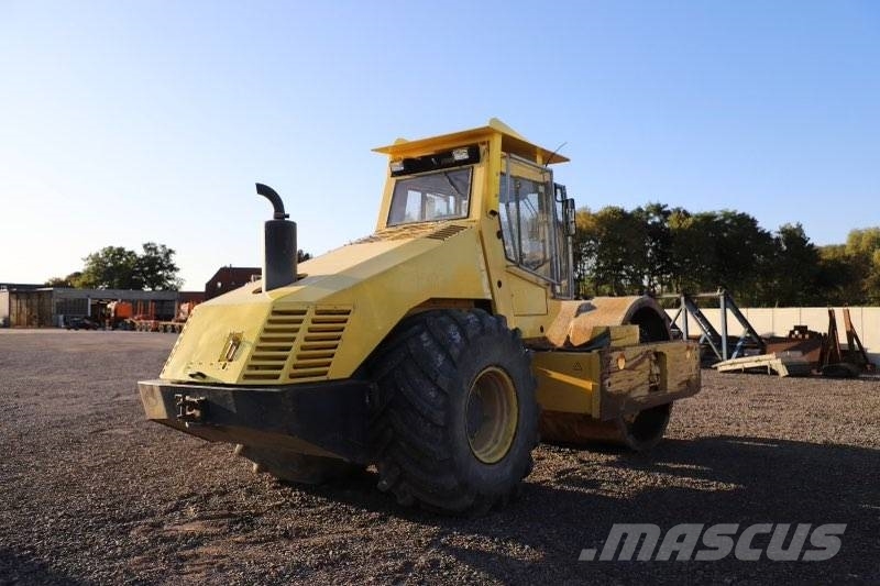 Bomag BW 225 D-3 Twin drum rollers