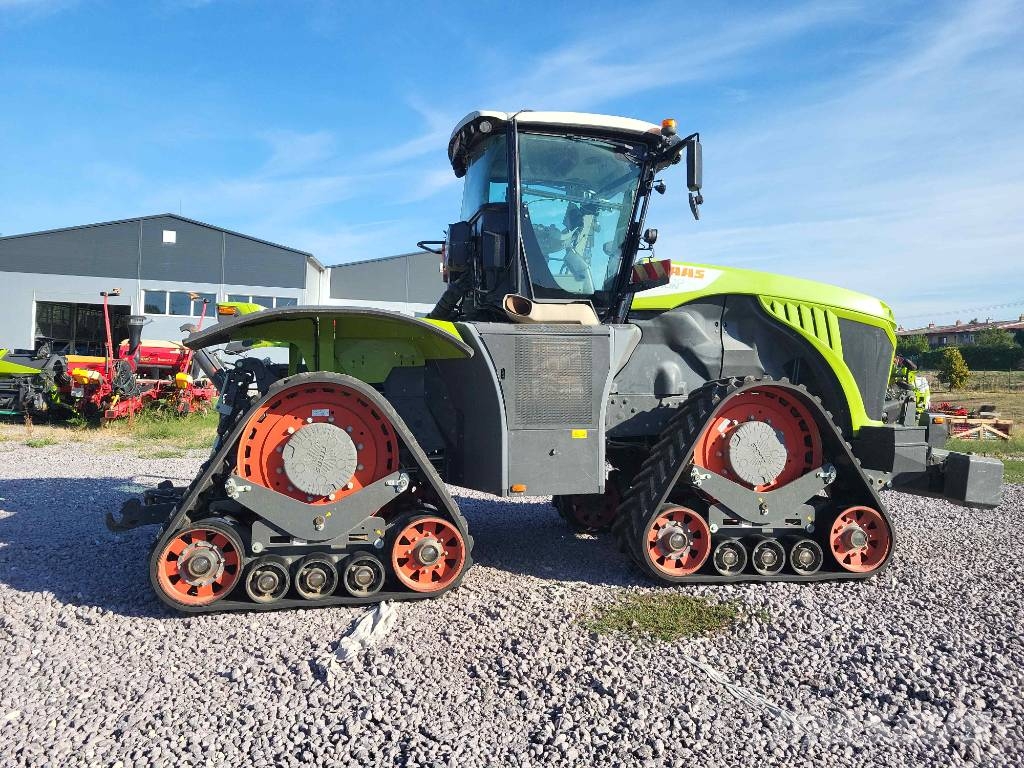 CLAAS Xerion 5000 Trac TS Трактори