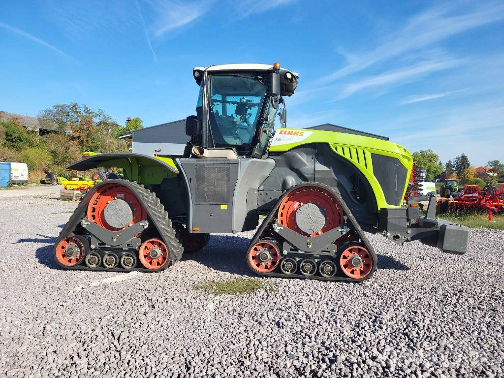 CLAAS Xerion 5000 Trac TS Трактори