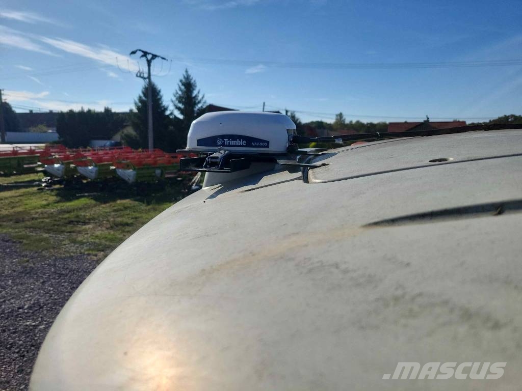CLAAS Xerion 5000 Trac TS Трактори