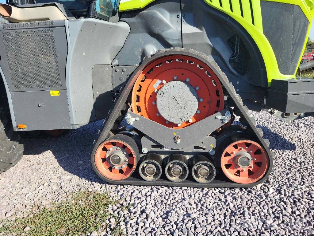 CLAAS Xerion 5000 Trac TS Трактори