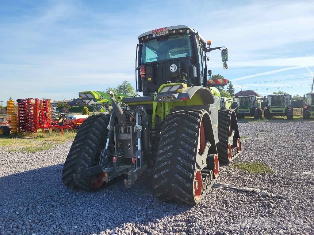 CLAAS Xerion 5000 Trac TS Трактори