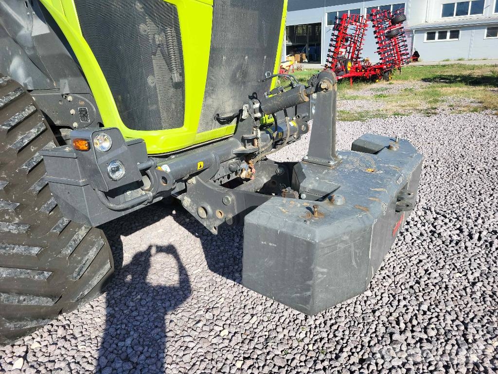 CLAAS Xerion 5000 Trac TS Трактори