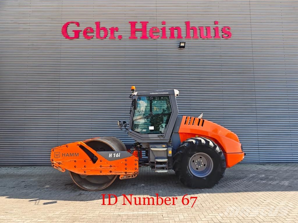 Hamm H16i Κύλινδροι με επίσωτρα με αέρα