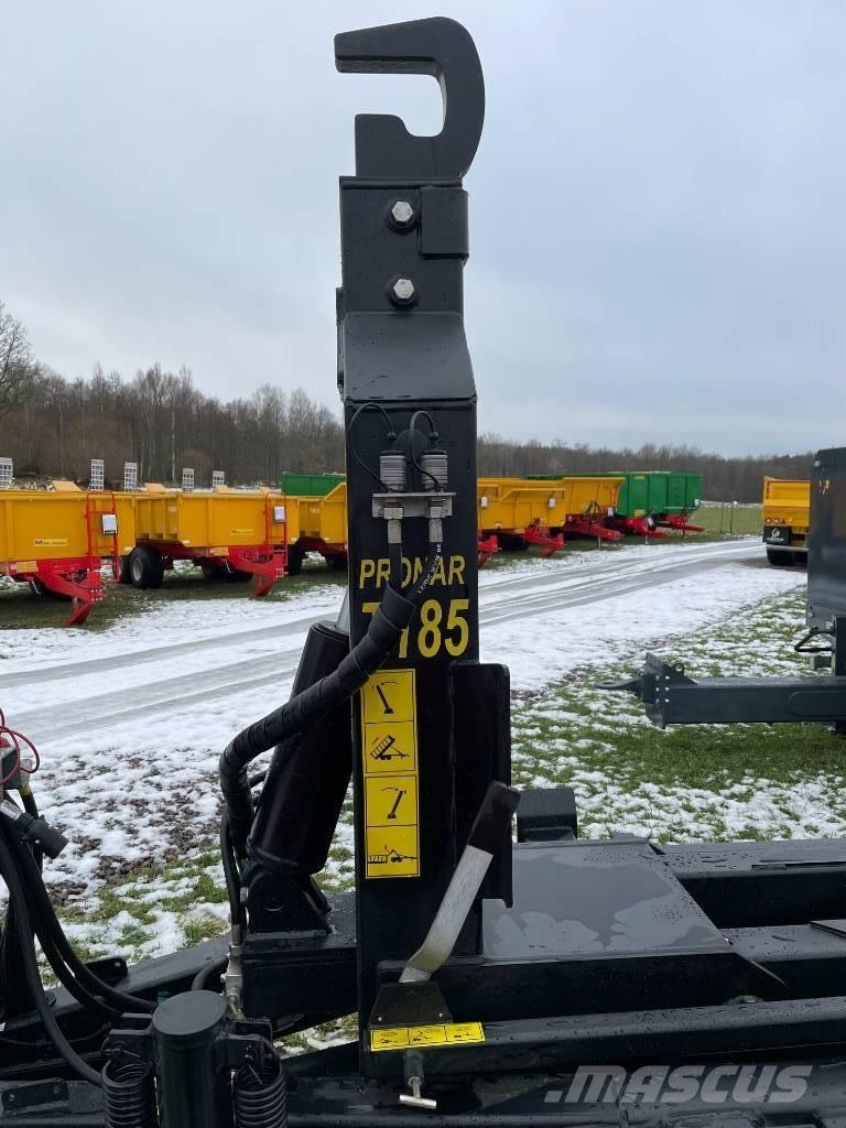 Pronar Lastväxlare T-185 12 ton Hook lift trailers