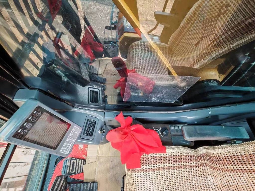 Sany SY 305 H Paletli ekskavatörler