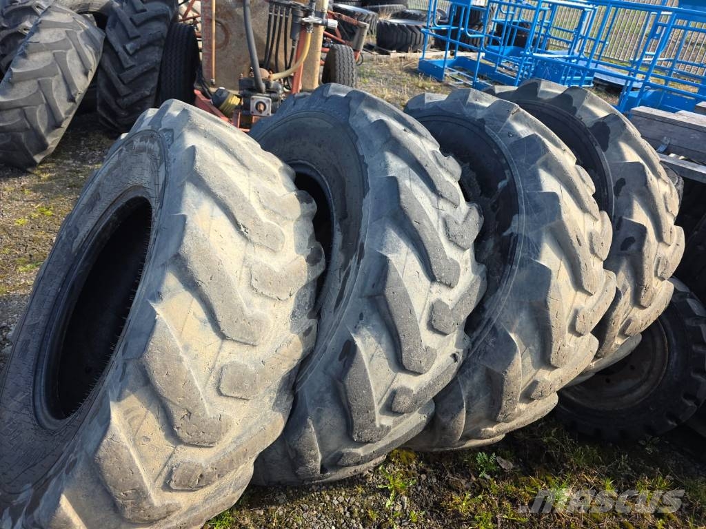 Manitou MT 1335 1440 1840 Neumáticos, ruedas y llantas