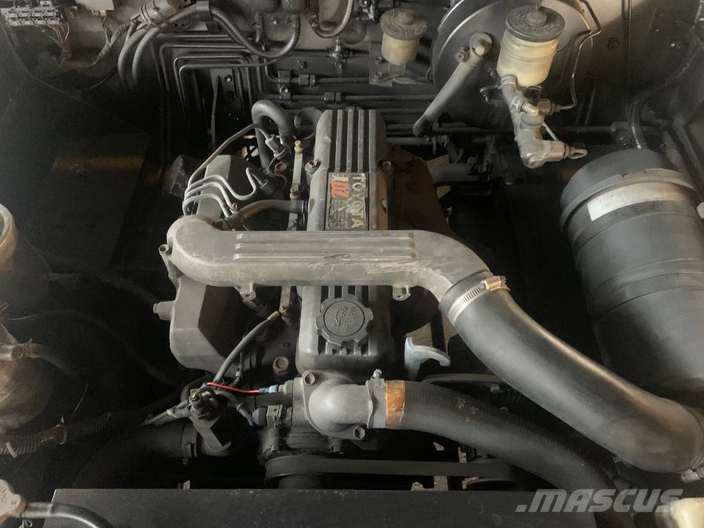 Toyota 2TD25 CLUTCH V-3212 EO Flyplassutstyr