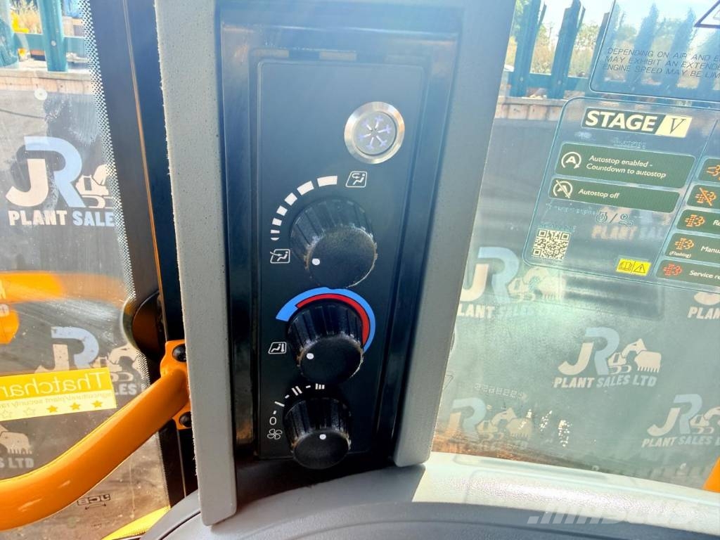 JCB 3 CX SM Plus Rýpadlo-nakladače