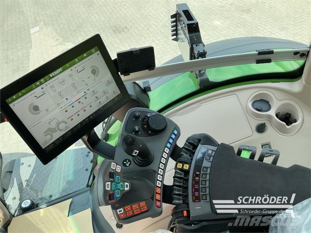 Fendt 942 VARIO GEN7 PROFI PLUS Traktoren