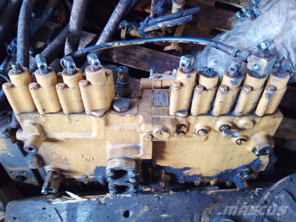 CAT 325 B LN Гідравліка