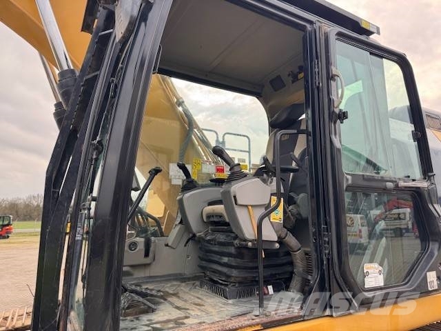 CAT 326 F LN 履带挖掘机