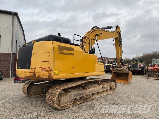CAT 326 F LN 履带挖掘机