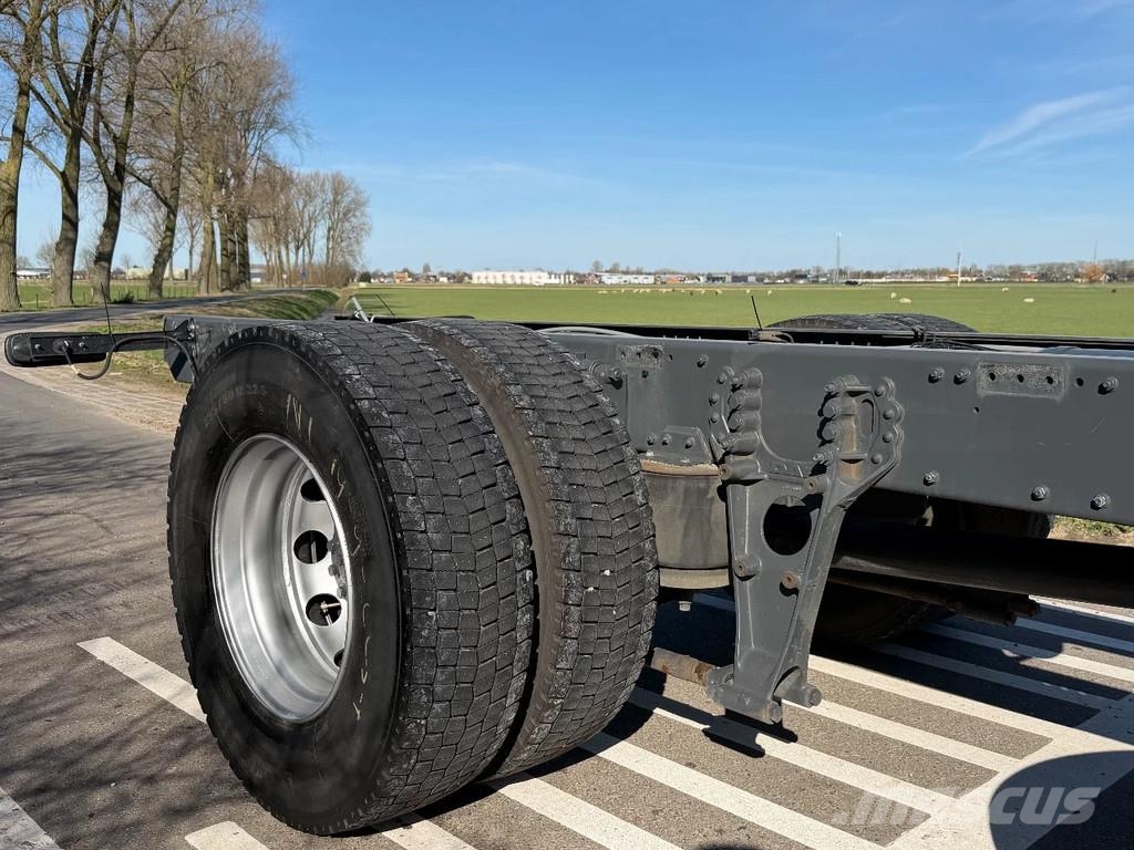 DAF CF 250 CF250.19 EURO6. Chassic cabine Châssis cabine